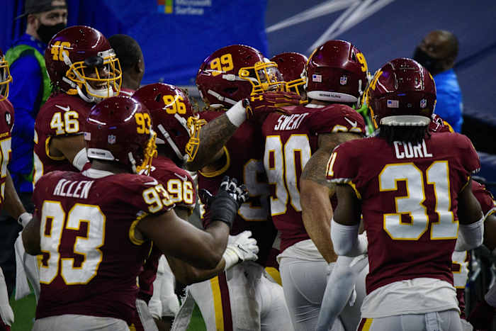 Montez Sweat TD Celly © Jerome Miron-USA TODAY Sports